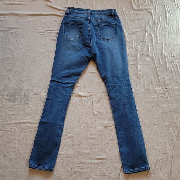 Cute Fashion Nova Distressed Skinny Jeans - Picture 3 of 8